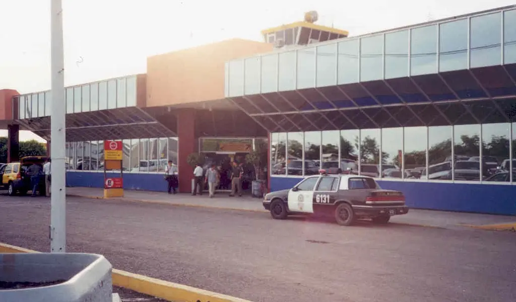Estructura operacional de Grupo Aeroportuario del Centro Norte, OMA. El Gobierno privatiza las concesiones. ICA, ADP y VINCI ganan el proceso