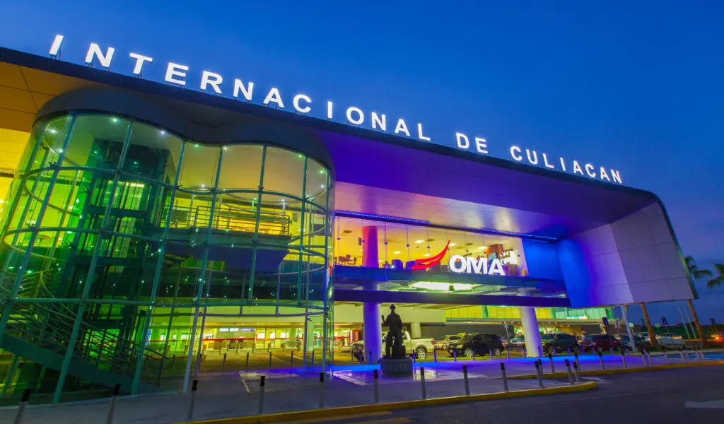 Por primera ocasión, el Aeropuerto de Culiacán recibe el Premio Airport Service Quality (ASQ) al Mejor Aeropuerto Regional de Latinoamérica, por la ACI​