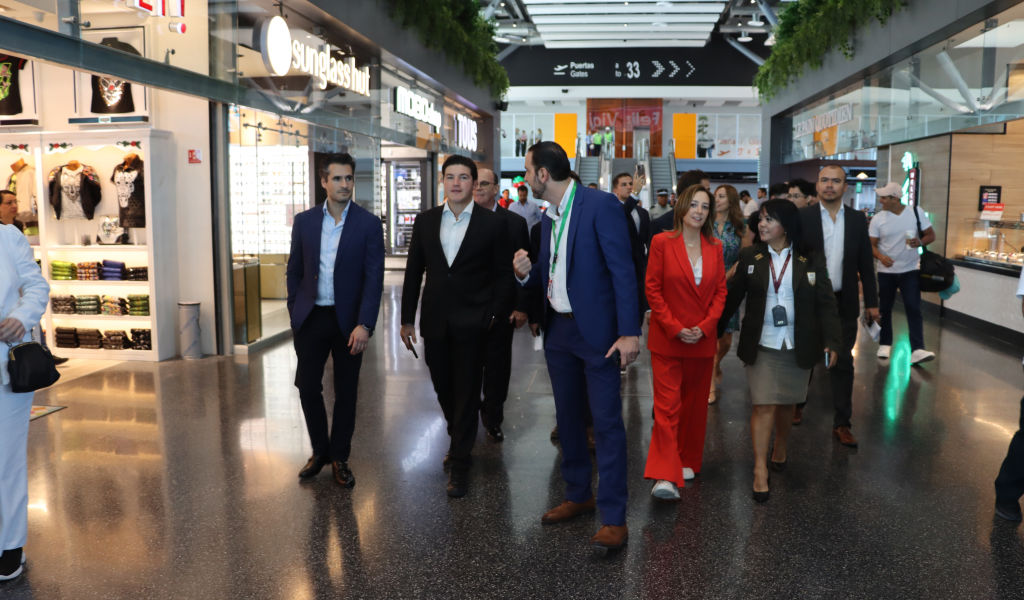 Apertura del Medio Finger en el Aeropuerto de Monterrey​