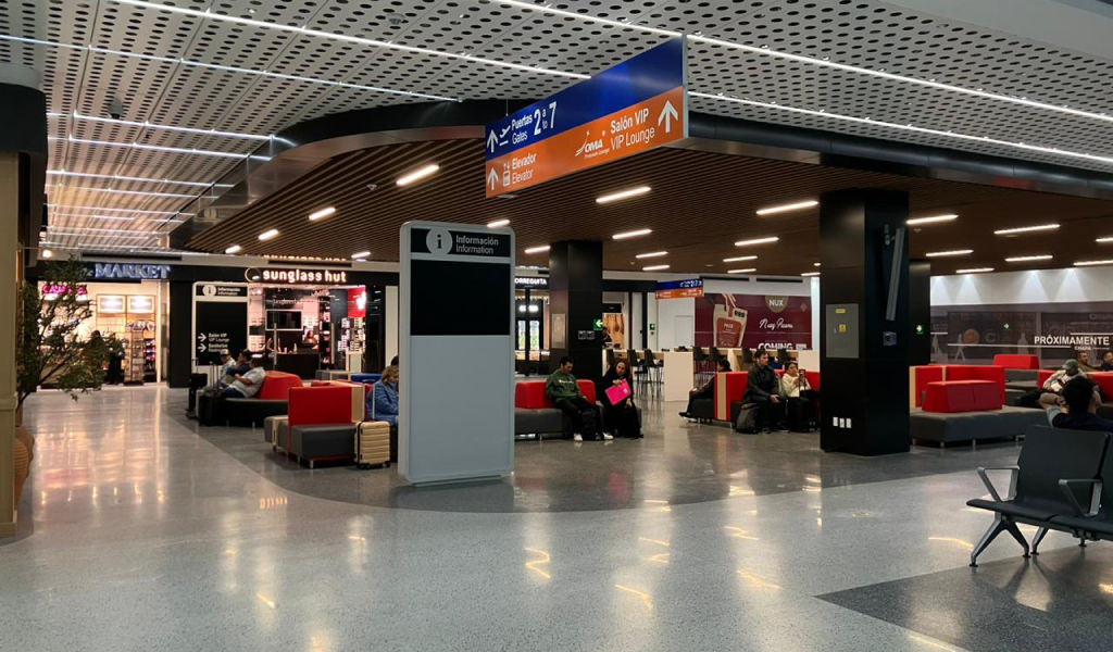 Inauguración de la ampliación y remodelación del edificio terminal del Aeropuerto Internacional de Ciudad Juárez